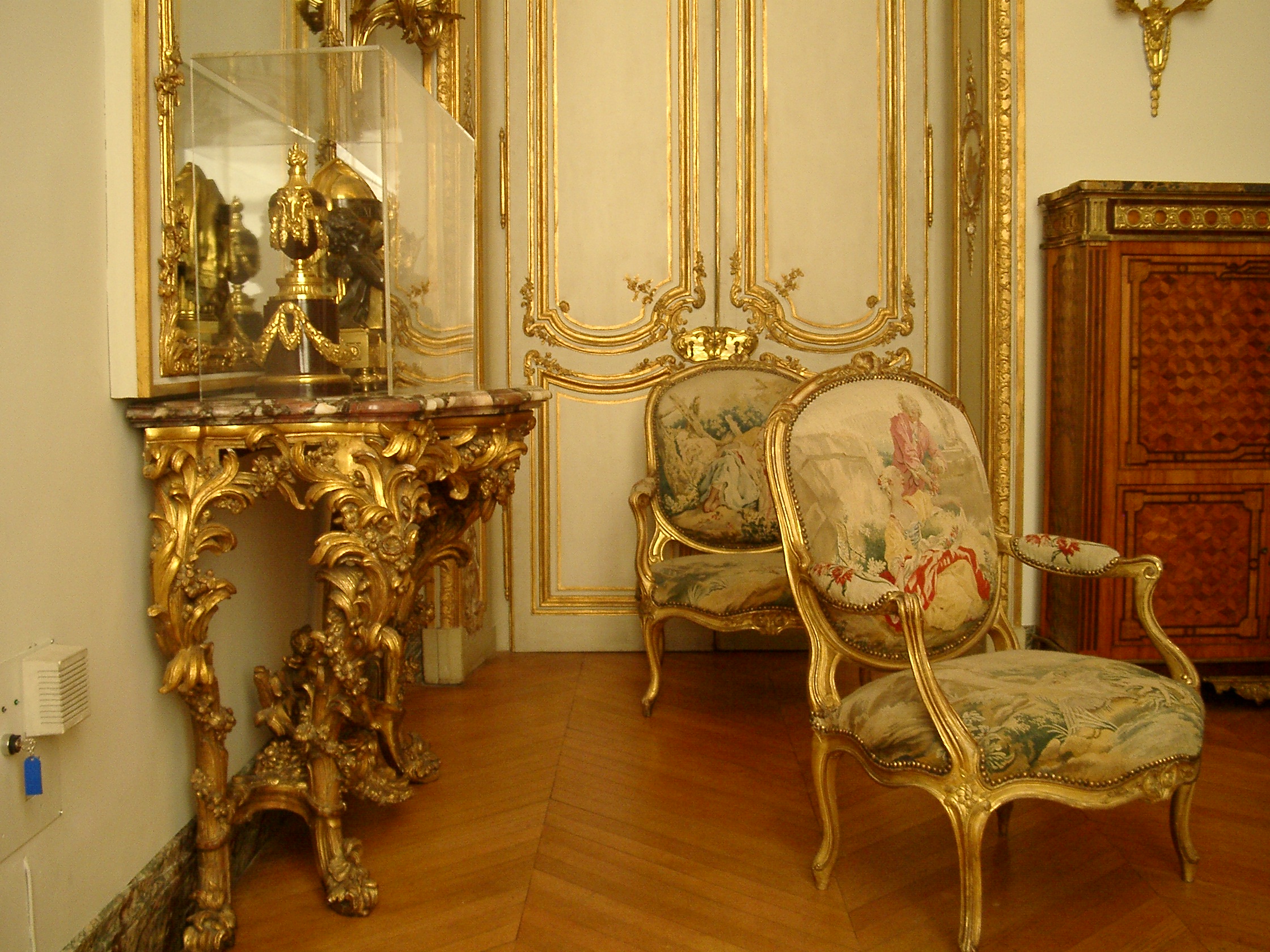 french-furniture